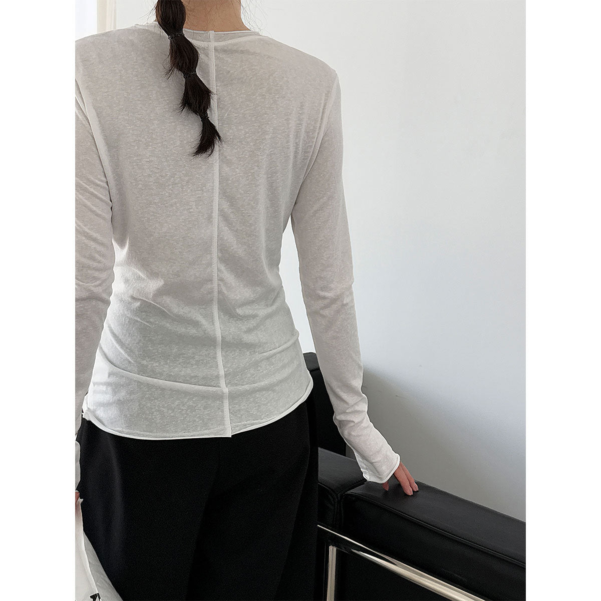 Versatile rolled-edge crew neck T-shirt, women's autumn new long sleeve inner wear slim fit top