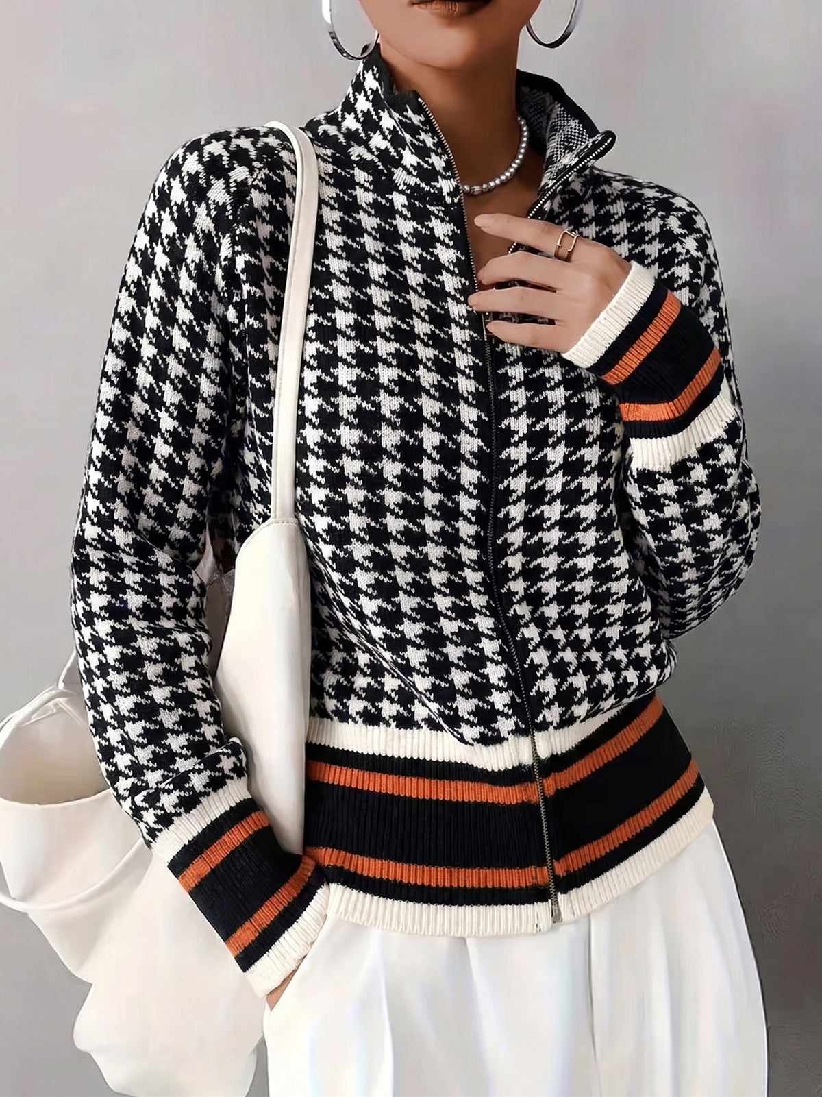 Chic Houndstooth Zip-Up Knit Cardigan for Women, Stand Collar, Color-Blocking, Slim Fit, Autumn/Winter Fashion Sweater Coat