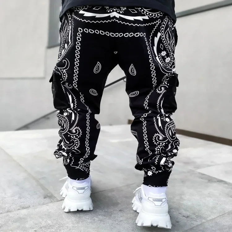 New Men's Cargo Pants Trend Printed Loose Hip Hop Fashion Street Wear Big Pocket Overalls Men Bright Color Four Seasons Trousers