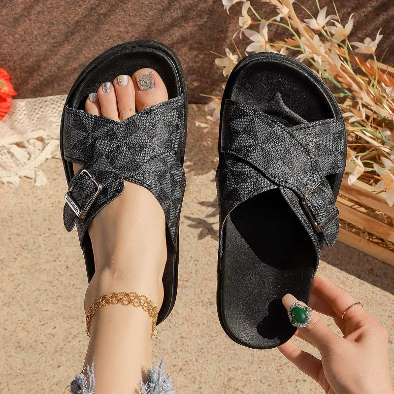 Women's Outdoor Walking Sandals Summer Trendy Color-blocked Designer Slippers Stylish Round Toe Buckle Open Toe Flat Sandals 42