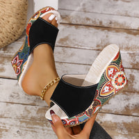 Slope heel thick sole fish mouth patterned high rise sandals