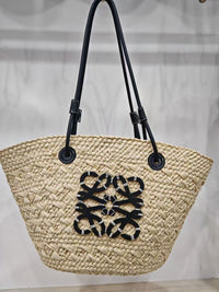 Straw beach bag