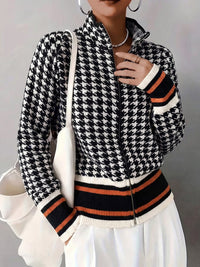 Chic Houndstooth Zip-Up Knit Cardigan for Women, Stand Collar, Color-Blocking, Slim Fit, Autumn/Winter Fashion Sweater Coat