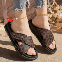 Women's Outdoor Walking Sandals Summer Trendy Color-blocked Designer Slippers Stylish Round Toe Buckle Open Toe Flat Sandals 42