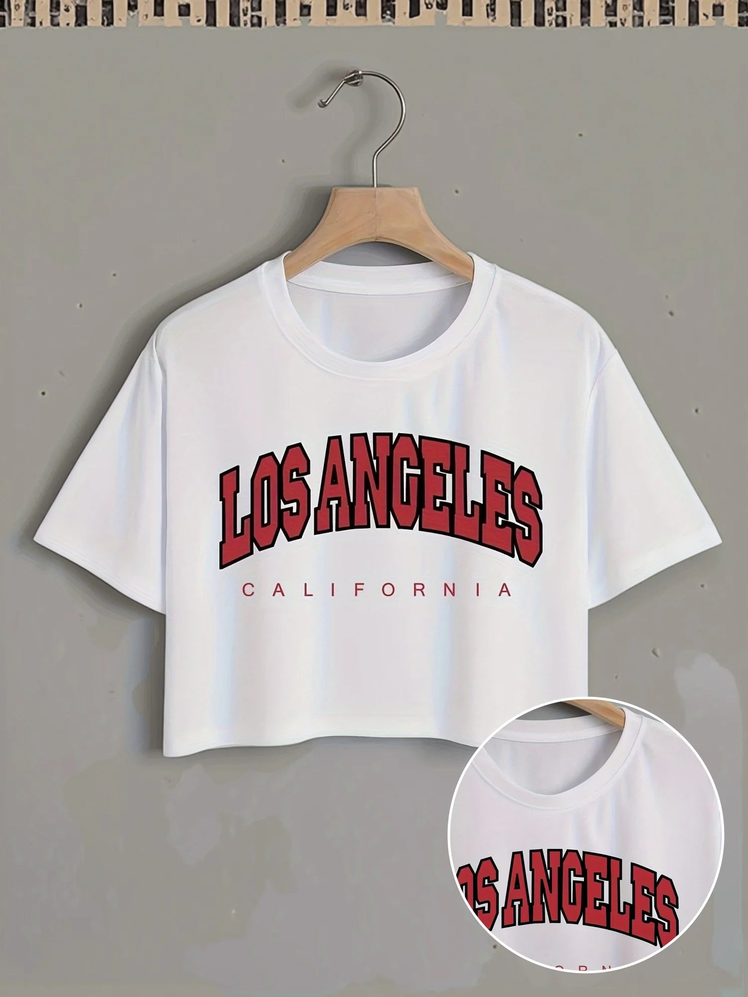 Chic Women's Crop Top with Trendy Letter LOS ANGELES Print Crew Neck Short Sleeve Cropped T-Shirt 90s Style